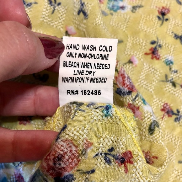 Papermoon SP Yellow Off the Shoulder Top Small Petite copy - Picture 2 of 14